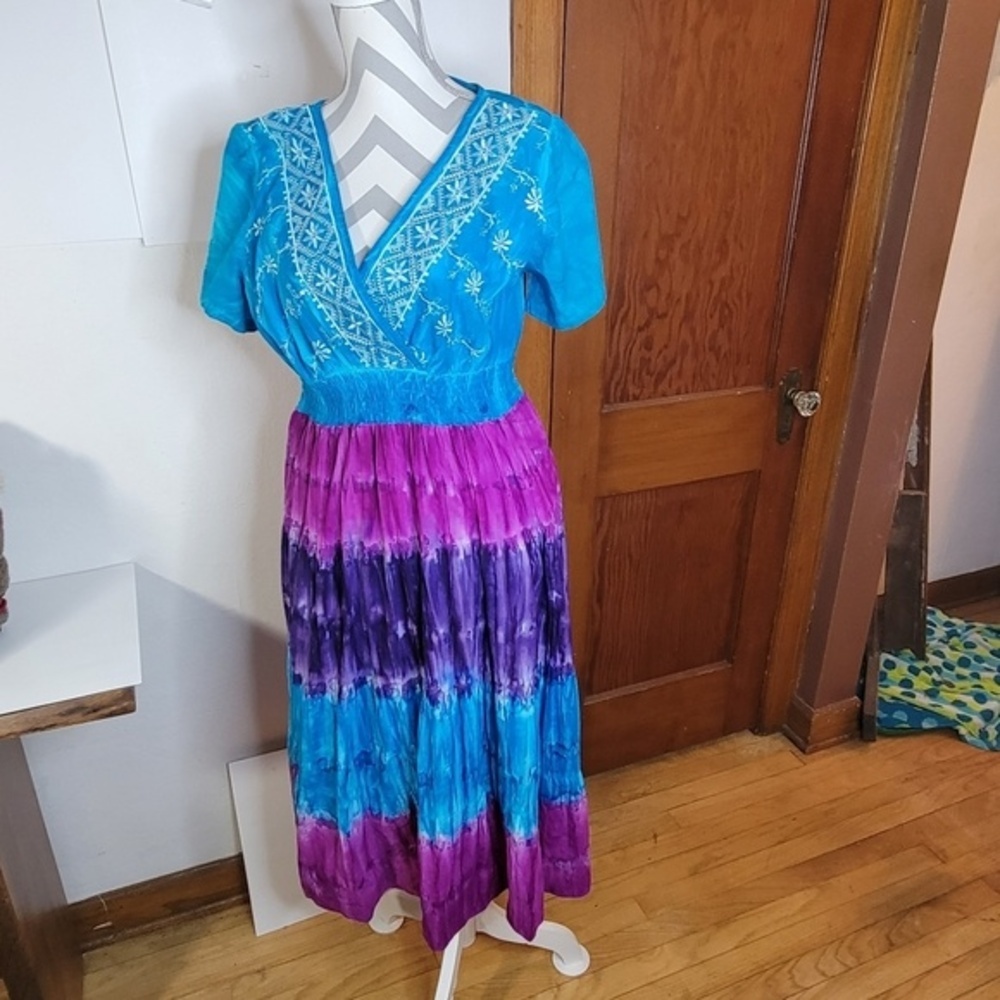 Phases Women's 100% Cotton Tie Dyed V-neck Embordered Dress size Med